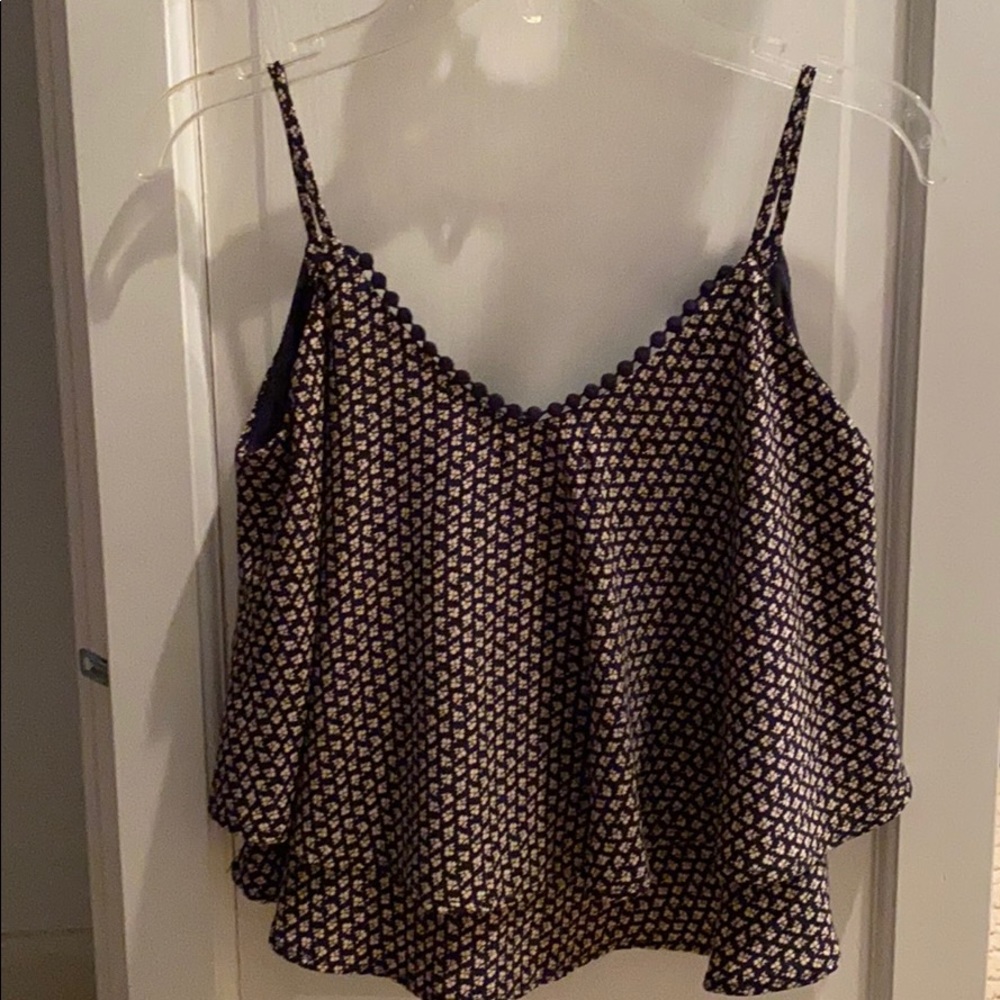 loose tank top